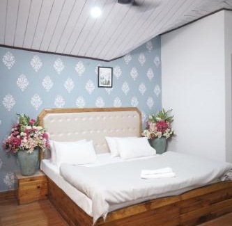 Shimla Casa | Purple Tree Villa