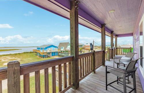 San Luis Beach Casa | Purple Paradise Beachy Fun Bay Beach Views