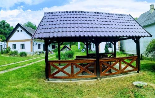 Lovaszheteny Casa | Pusztakisfalu Vendégház