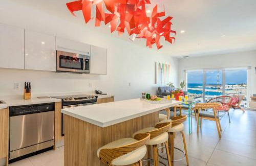 Oranjestad Apartamento | Put On Your Red Shoes And At This Condo