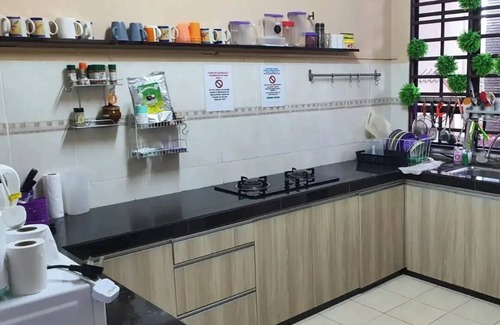 Bandar Puteri Puchong Casa | Puteri 6 Homestay at Bandar Puteri Puchong.