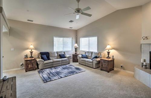 Lake Havasu City Casa | Putting Green and BBQ Modern Lake Havasu Oasis!