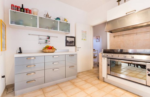 Putzu Idu Villa | Putzu Idu a 10 metros de la playa con 4 habitaciones y jardín para 10 personas. wifi