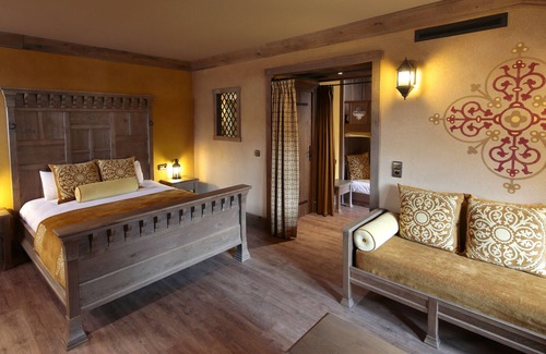 Les Epesses Hotel | Puy du Fou France - Hotel la Citadelle