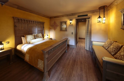 Les Epesses Hotel | Puy du Fou France - Hotel la Citadelle