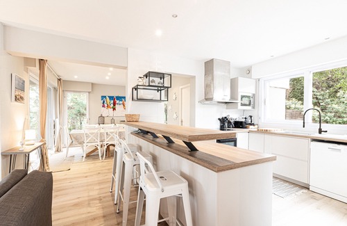Pyla-sur-Mer Casa | Pyla: Casa en zona residencial cerca de Moulleau