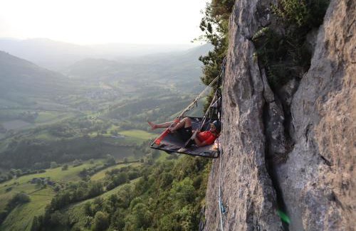 Montory Otro | Pyrénées nuit suspendue