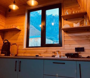 Gergeti Chalet De Esquí | Pyramid Home Kazbegi