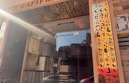 Al Haram Hotel | PYRAMIDS & SPHINX GEM HOTEL apartments with pyramids & grand museum view
