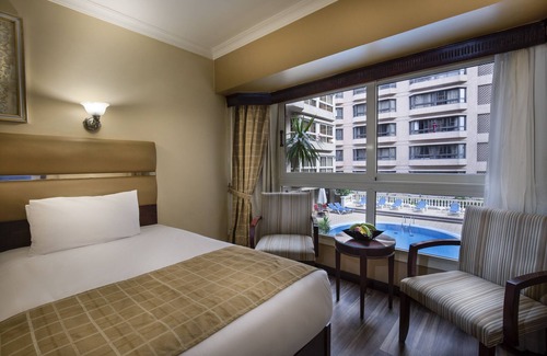 Al Duqqi Hotel | Pyramisa Suites Hotel Cairo