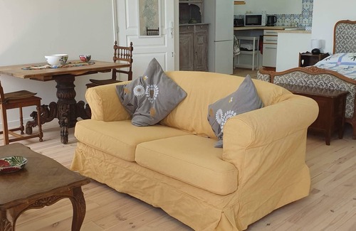 Saint-Gaudens Apartamento | Pyrenees View - Brand New For Summer 2023 - Stunning Views & Garden