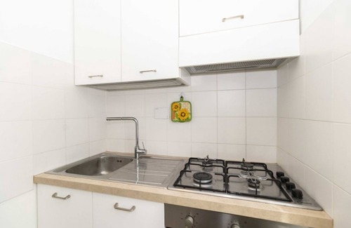 Mirafiori Apartamento | Pythagoras Functional Flat x4 with Balcony