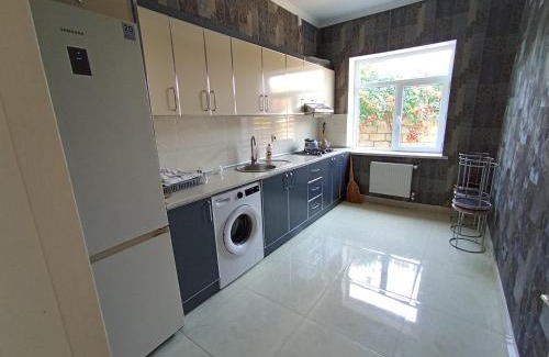 Gabala Villa | Qəbələnin mərkəzində 7 otaqlı ,dostlarınızla və ya ailənizlə istirahət etməniz üçün əla məkan