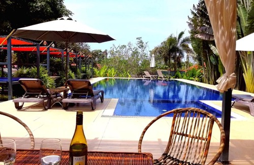 Krong Kaeb Casa | Q Bungalows
