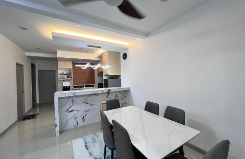Kampung Tanjung Kapur Apartamento | Qaisara Qais Homestay