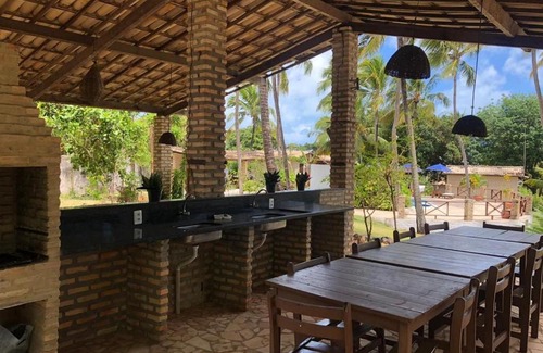 Pipa Chalet De Esquí | Qavi - Chalé Rústico na Rua Principal #PortodoSol