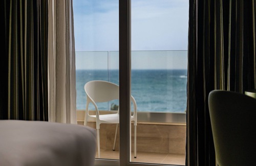 Qawra Hotel | QAWRA Palace Resort & SPA