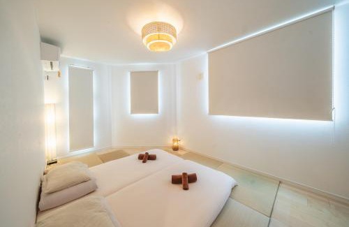 Nakakasai Apartamento | QiQi House Tokyo まるごと新築一軒家宿 Spacious New Home, 8 Guests, Easy Airport & Disney Access