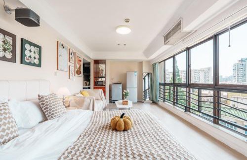 Pudong Apartamento | Qiya Luxury Apartment Lujiazui Beiyangjing Subway Station Branch