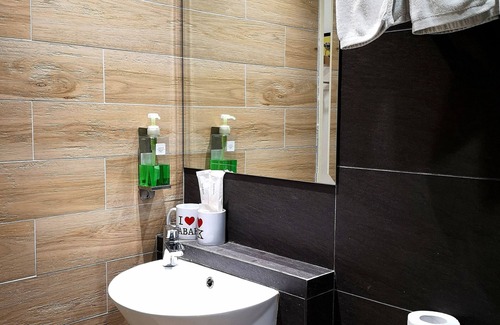Downtown Kota Kinabalu Hotel | Qlio Hotel