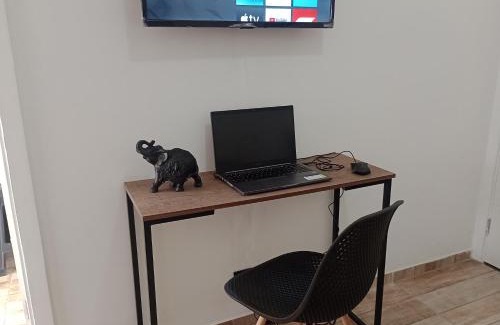 Gonzaga Apartamento | Quadra Praia 70 m do Mar