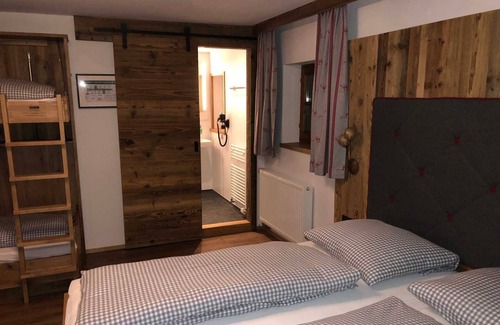 Schliersee Cabina | Quadruple Room - Berggasthof Obere Firstalm