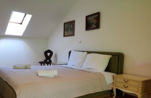 Municipality of Plaski Casa | Habitación cuádruple NUEVO renovado