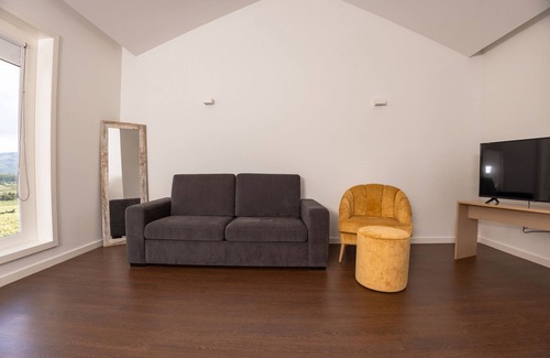 Guimaraes Apartamento | Quadruple room - Quinta da Corredoura - Hotel Rural - Guimarães