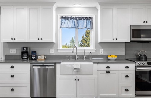 College Place Casa | Quail Ridge - Views, Pool and Hot tub