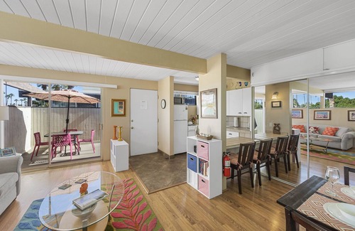 Twin Palms Condominio | Quaint 1/1 Upstairs Ocotillo Condo in South Palm Springs