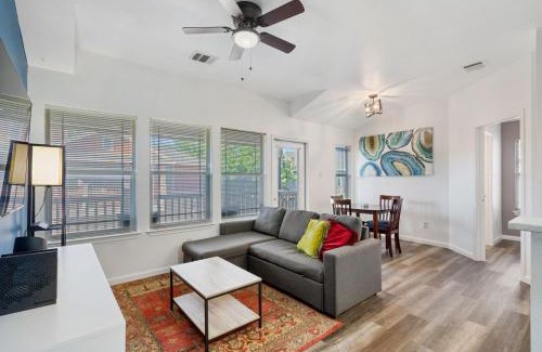 Round Rock Apartamento | Quaint 2BD2B Condo* Fully Furnished*Amazing Patio*