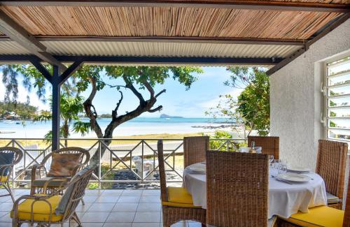 Grand Gaube Casa | Quaint 3 BDR Beach Bungalow in a fishing village