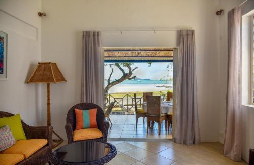 Grand Gaube Casa | Quaint 3 BDR Beach Bungalow in a fishing village