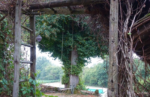 Dompierre-les-Eglises Cabaña | Pintoresca casa de campo francesa de 3 dormitorios
