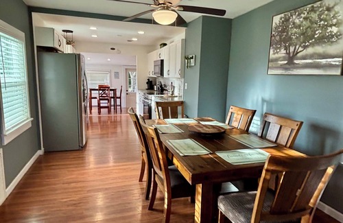 Fairfield Casa | Quaint 3BR Newly Renovated Pet-Friendly Private Home on 3 Acres 1hr to OBX