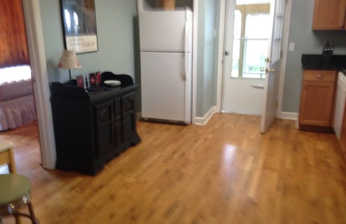 Saugatuck Casa | Pintoresco, Cottage asequible! Corta distancia al centro de Saugatuck