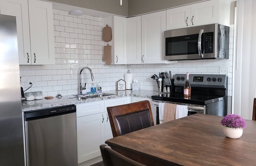 Blue Springs Apartamento | Quaint and Cozy Apartment