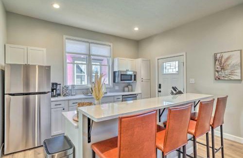 Near Eastside Casa | Quaint and Cozy Indianapolis Getaway with Yard!