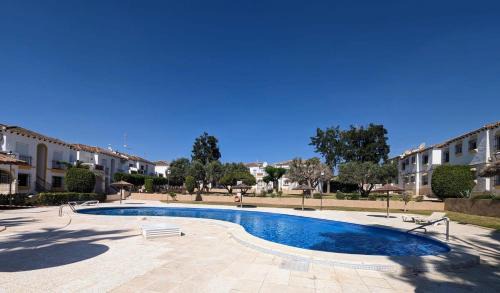 San Miguel de Salinas Apartamento | Quaint Apartment with Com Pool Villamartin SM6