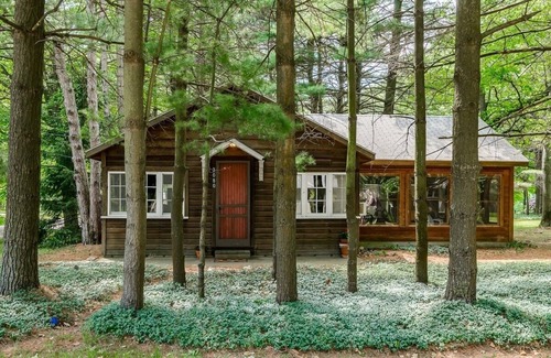 Douglas Cabina | Quaint Cabin Near Douglas Beach