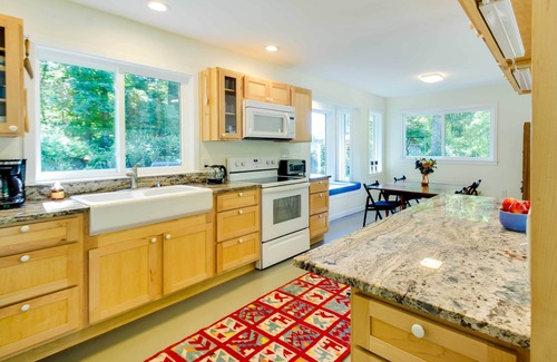 Charlottesville Casa | Quaint Charlottesville Home < 10 Mi to Dtwn!