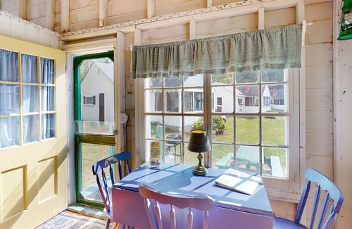 Moultonborough Cabaña | Quaint cottage with lake views, firepit, swim raft, community beach & dock