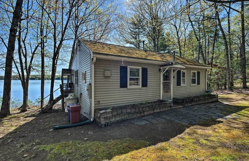 Monmouth Cabaña | Quaint Cottage with Dock on Annabessacook Lake!