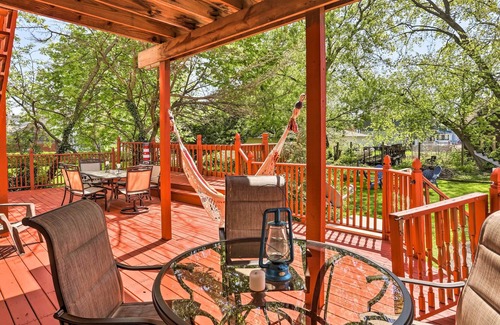 Lorain Apartamento | Quaint & Cozy Retreat < 1 Mi to Lakeview Park