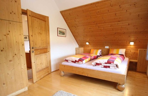 Liebenfels Casa | Pintoresca Casa de Vacaciones en Leibenfels con Barbacoa