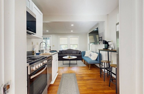 Carroll County Casa | Quaint home near town, skiing, shopping, hiking & Saco River