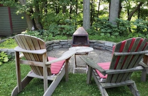 Bracebridge Cabaña | Quaint Home on Shier