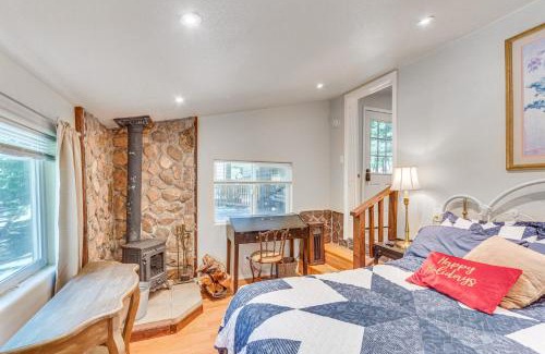Idyllwild Casa | Quaint Idyllwild Cabin half Mi to Trailhead!