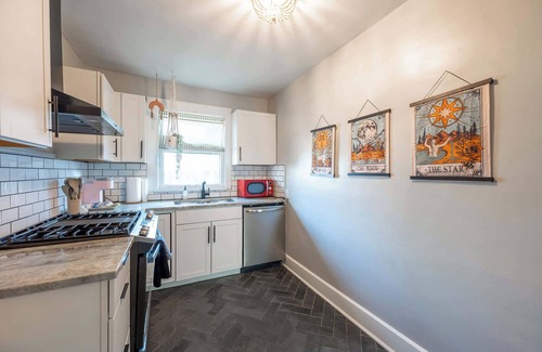 Meridian-Kessler Casa | Quaint Indy Getaway in SoBro