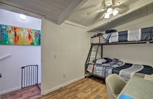 Jamestown Casa | ¡NUEVO! Actualizado Jamestown Home, Walk to Downtown!